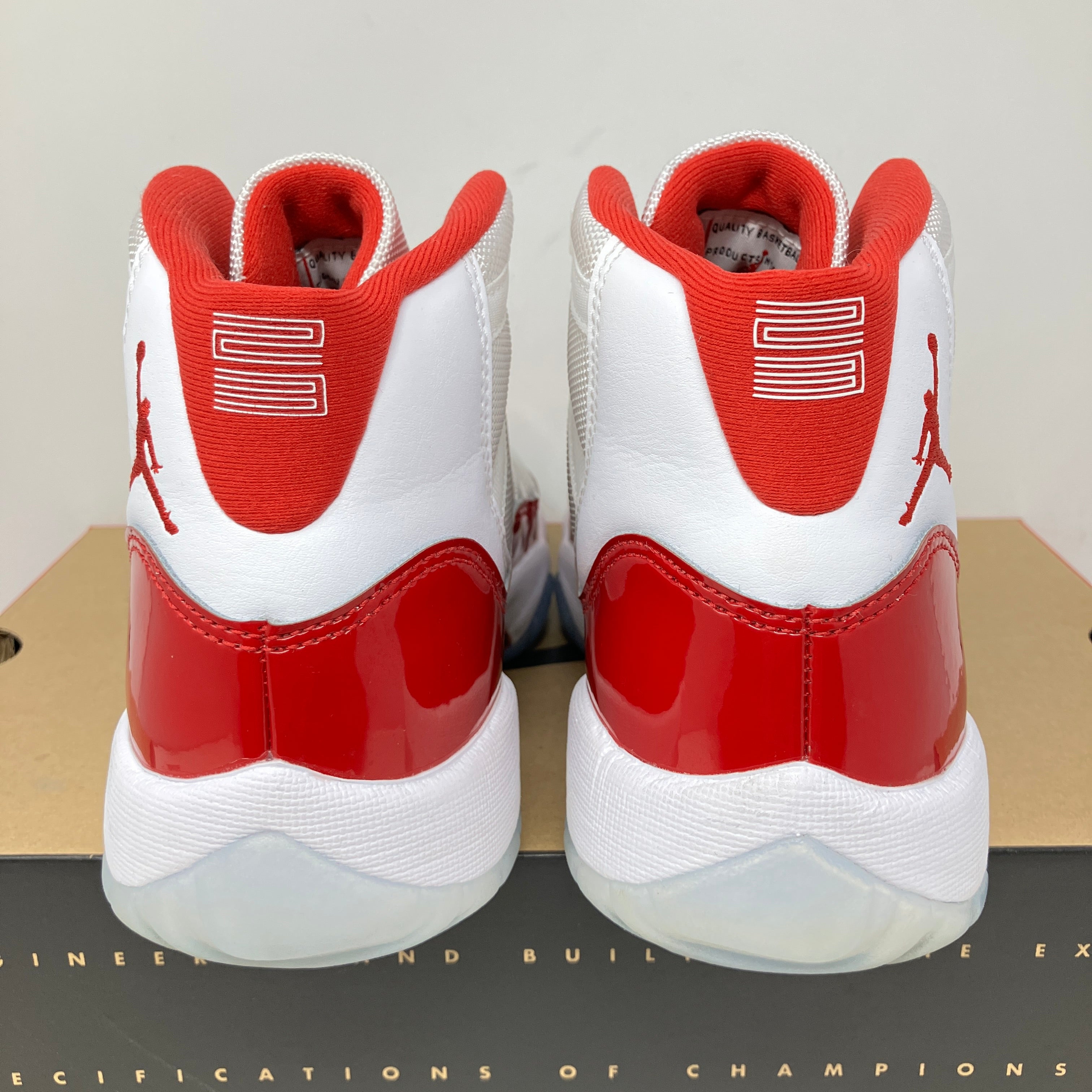 Jordan 11 Retro Cherry (2022) (GS)