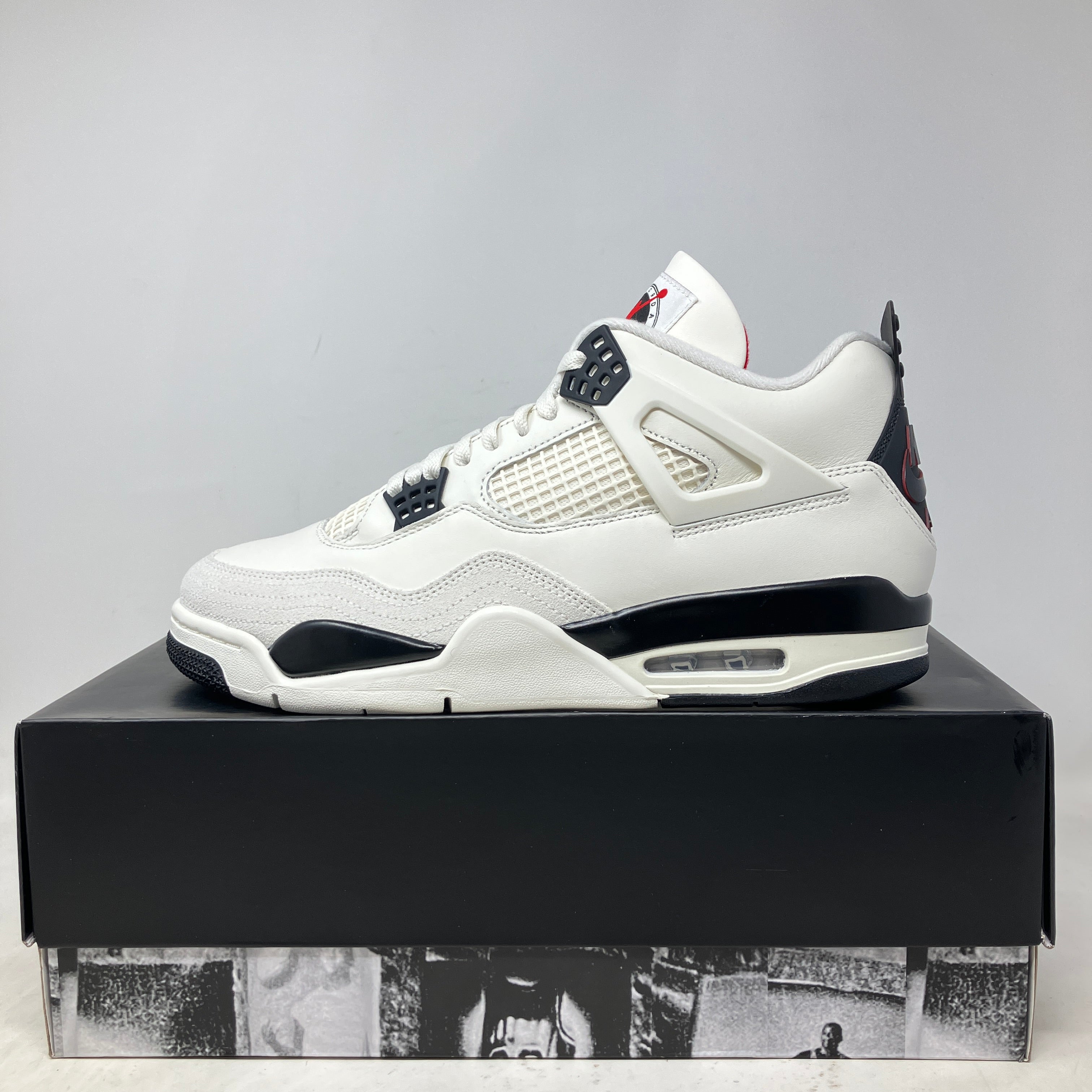 Jordan 4 Retro OG Flight Club