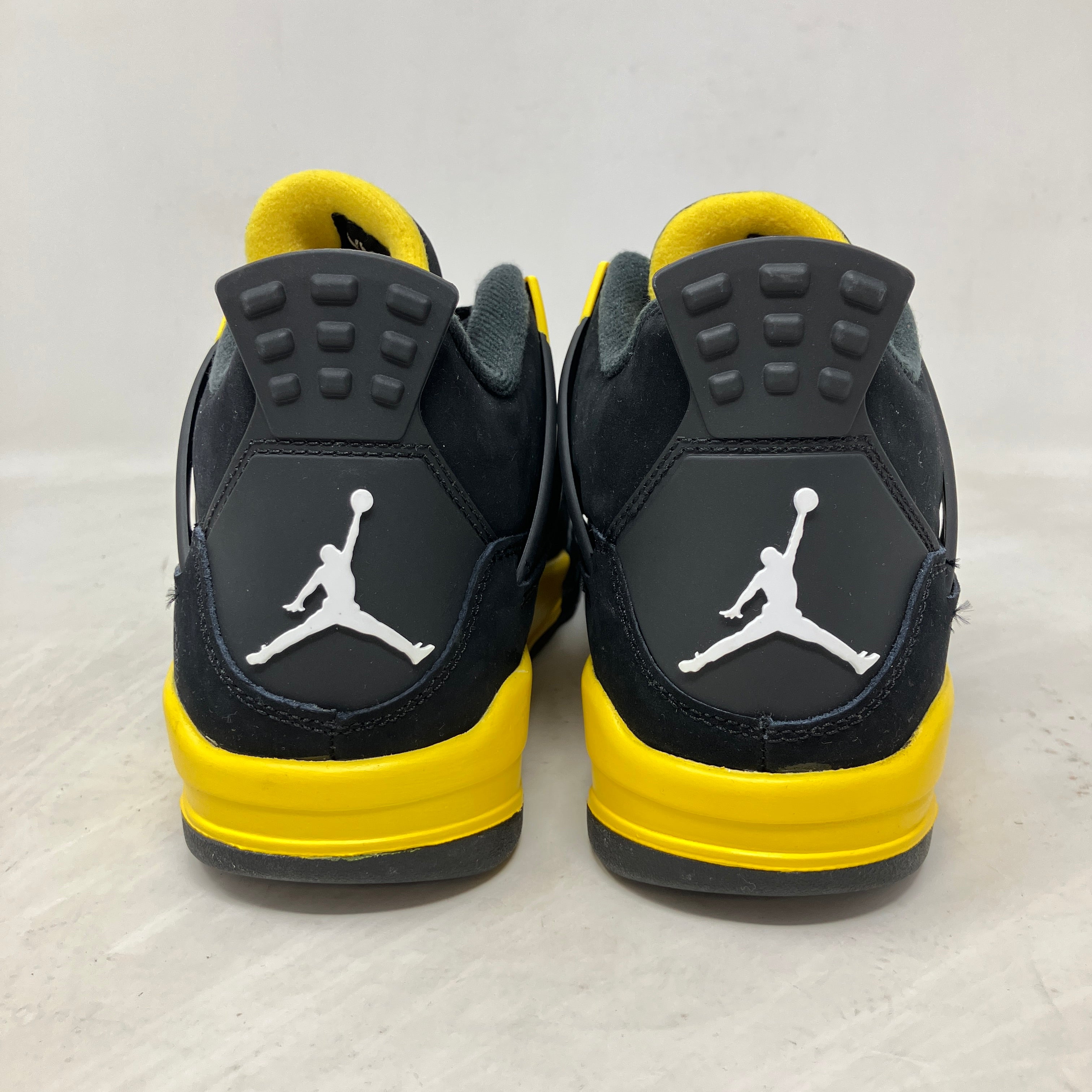 Jordan 4 Retro Thunder (2023) (GS)