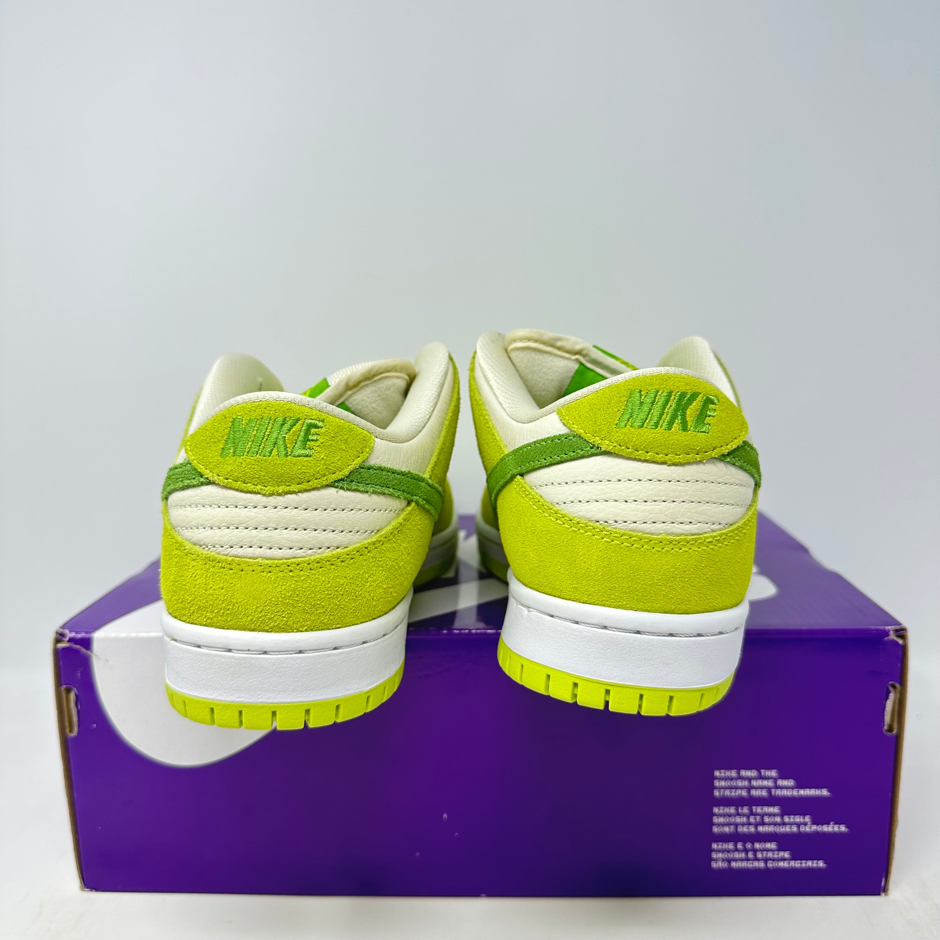 Nike SB Dunk Low Green Apple