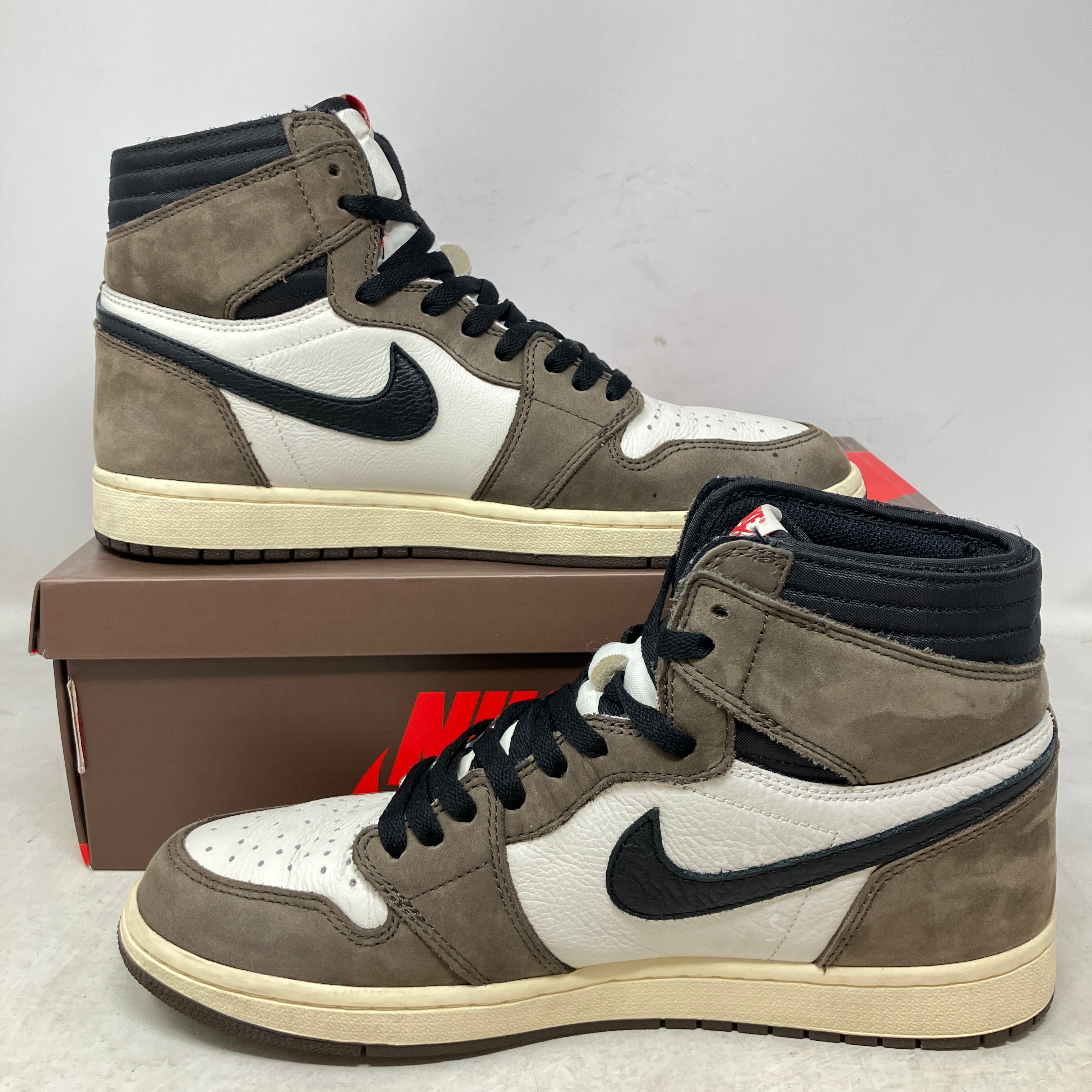 Jordan 1 Retro High OG SP Travis Scott Mocha