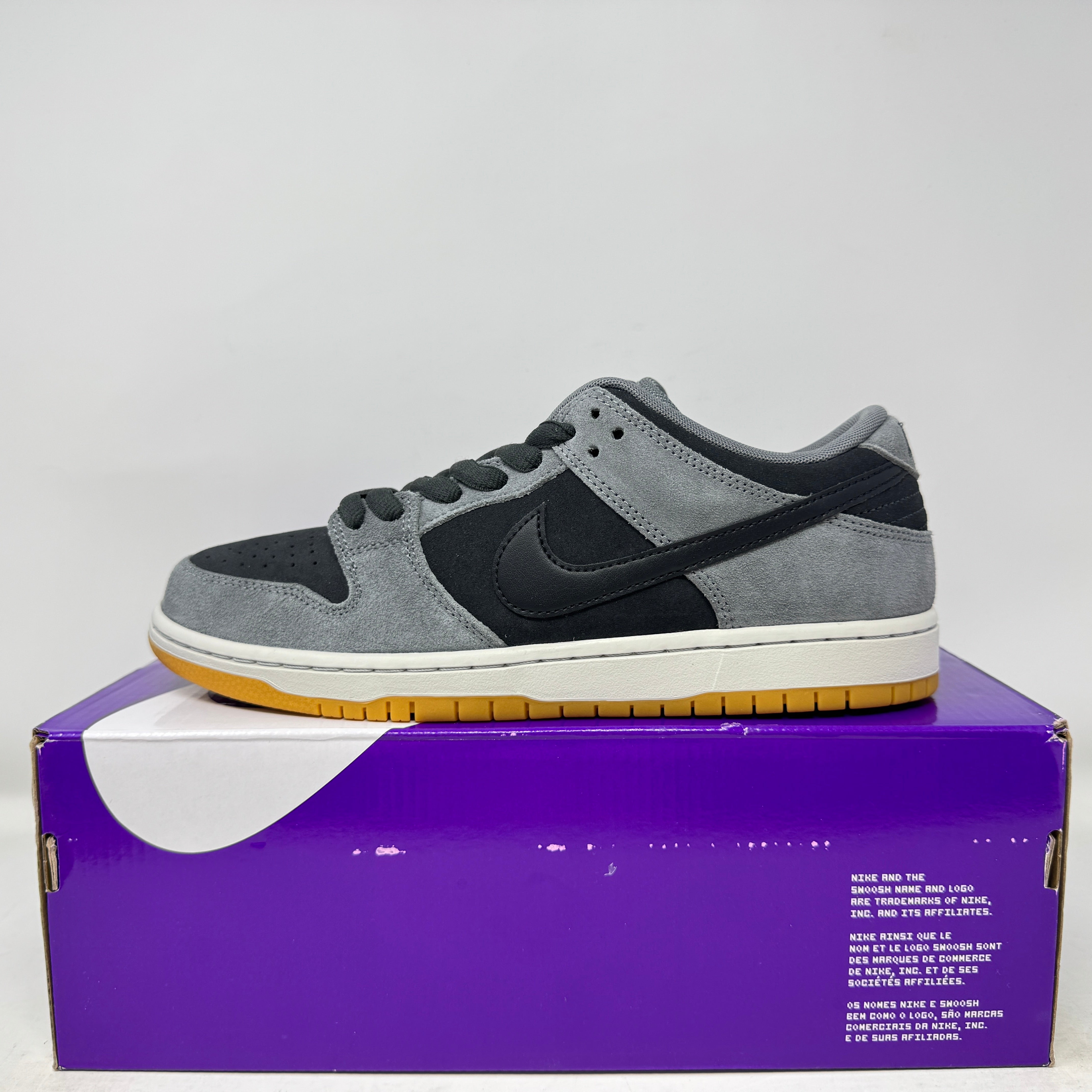 Nike SB Dunk Low Dark Smoke Grey