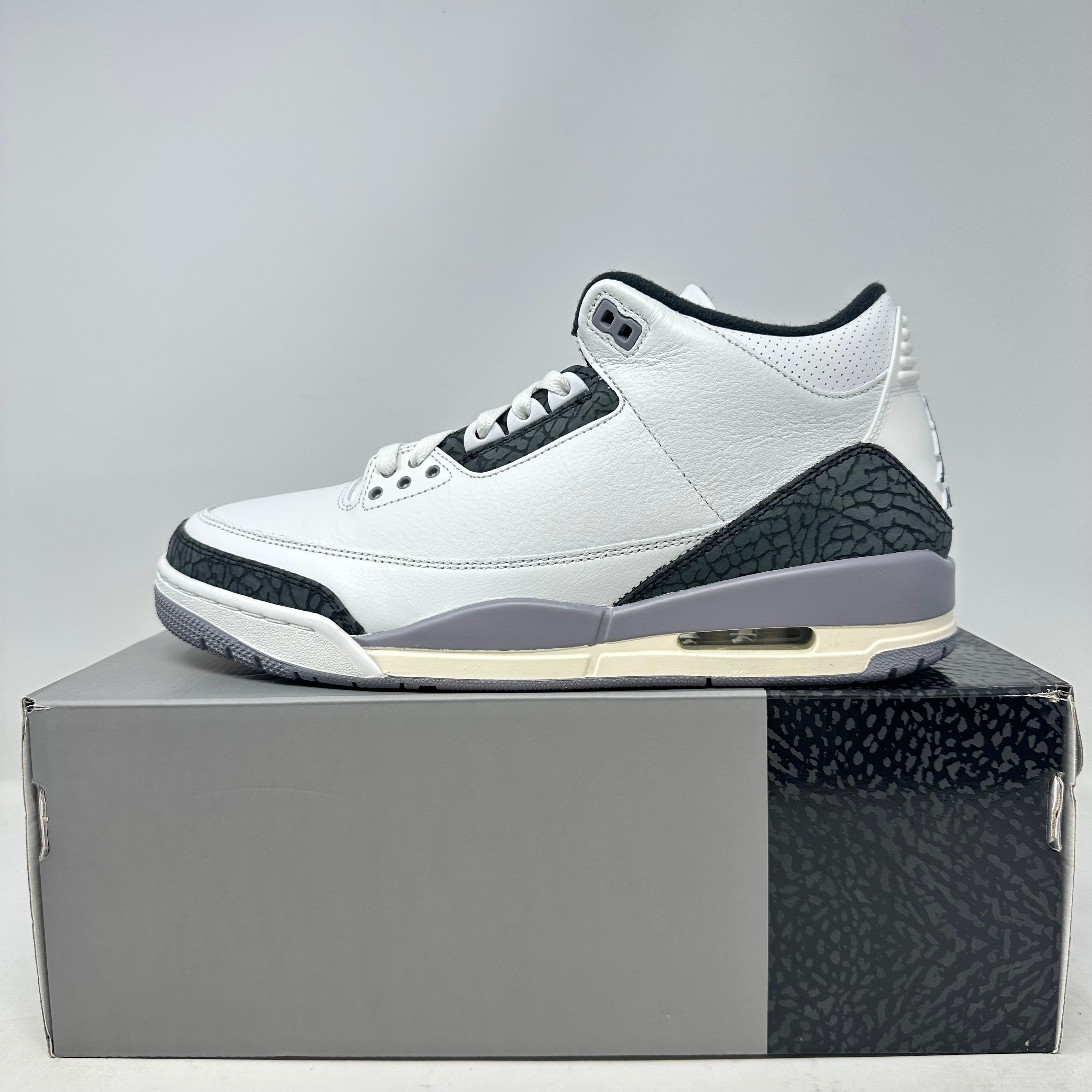 Jordan 3 Retro Cement Grey