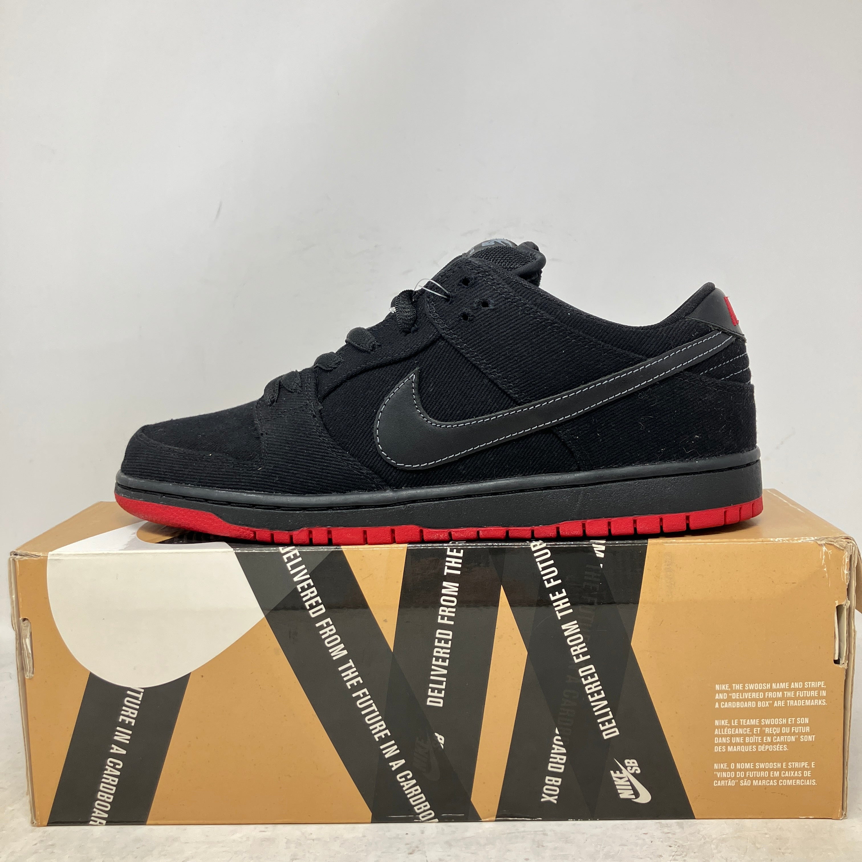 Nike SB Dunk Low Levis Black Denim
