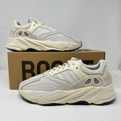 adidas Yeezy Boost 700 Analog (2019/2023)