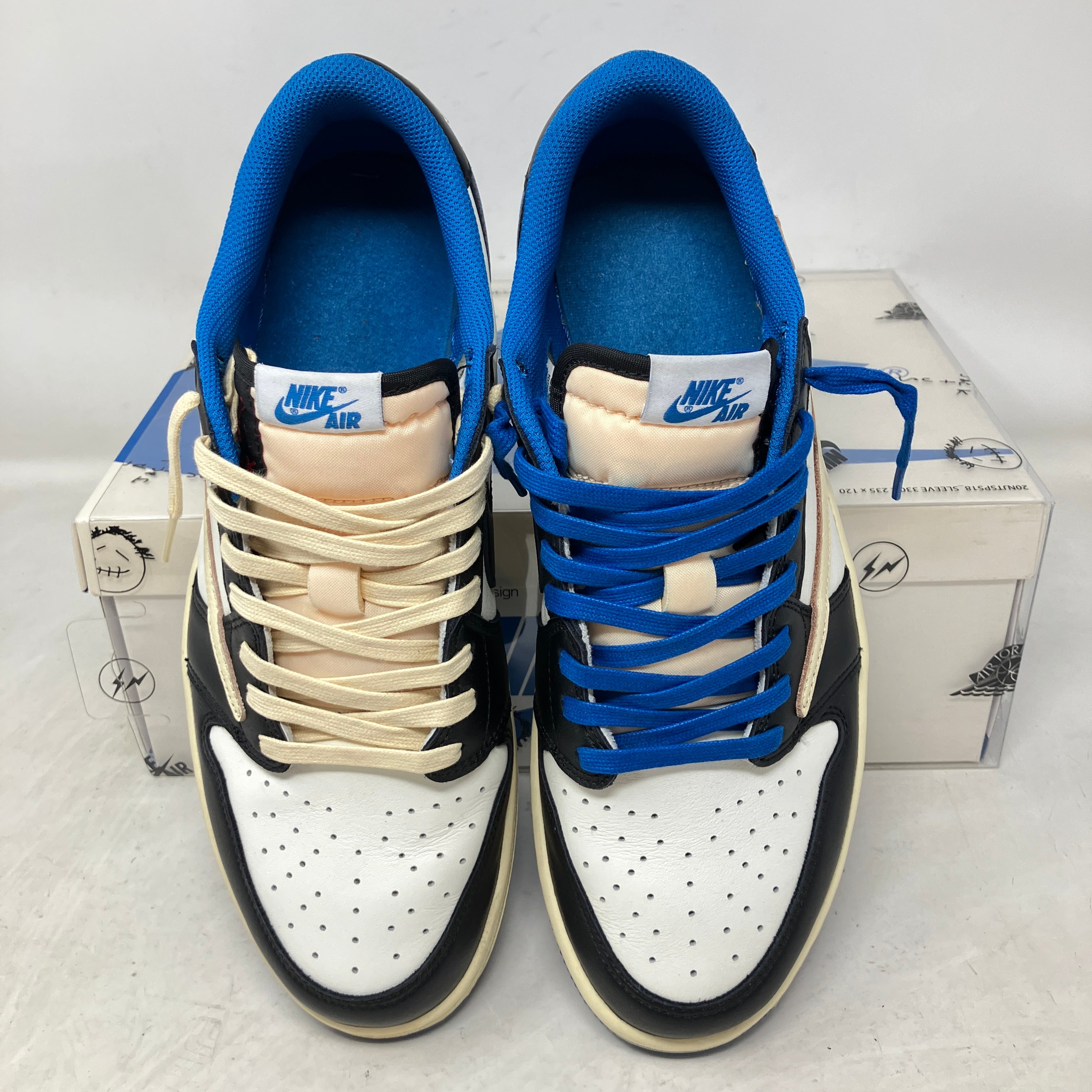 Jordan 1 Retro Low OG SP Fragment x Travis Scott