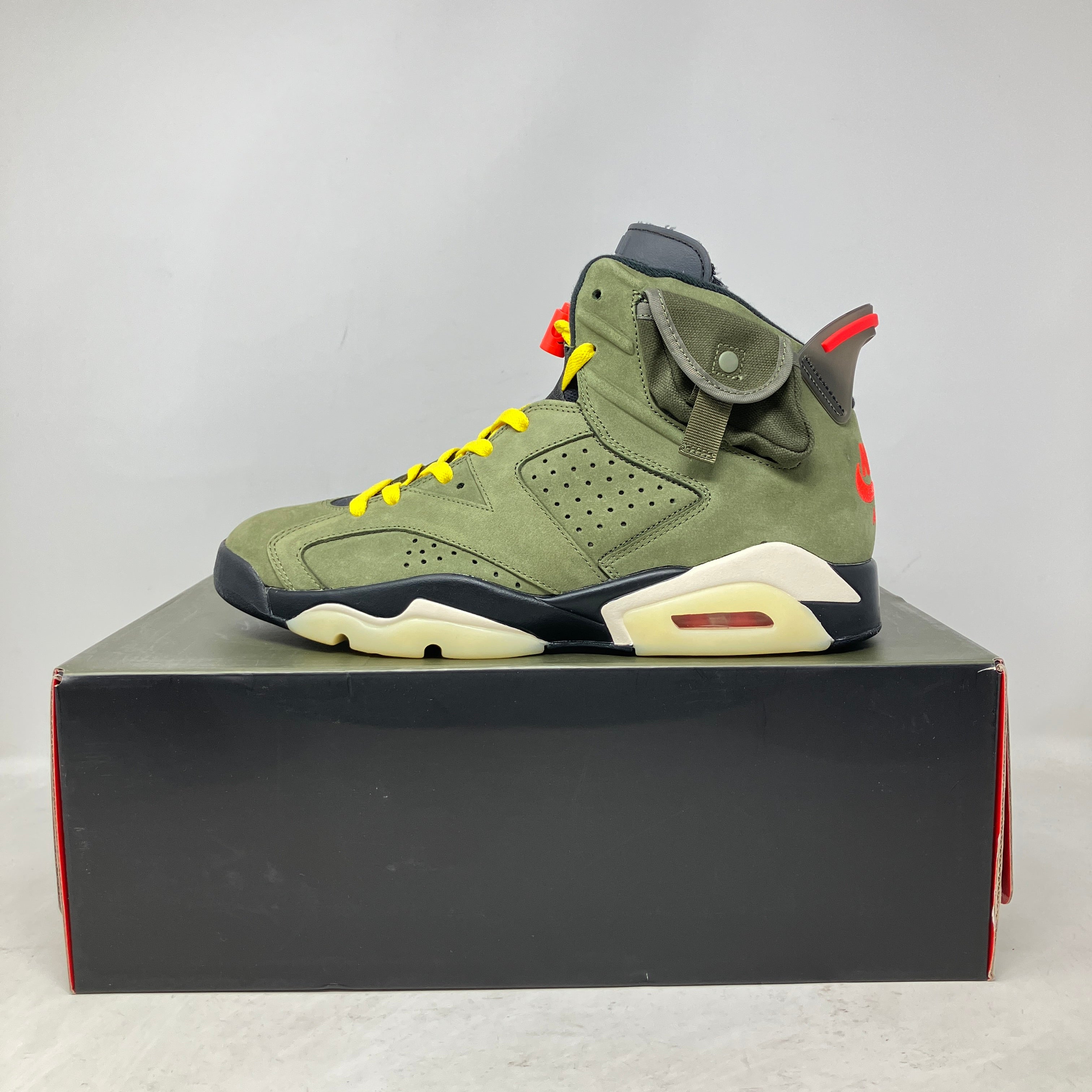 Jordan 6 Retro Travis Scott
