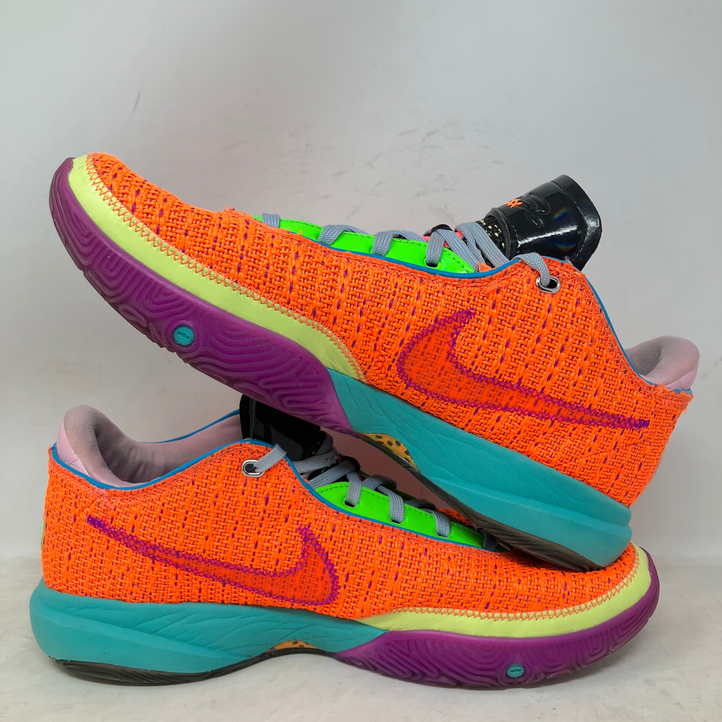 Nike LeBron 20 Chosen 1