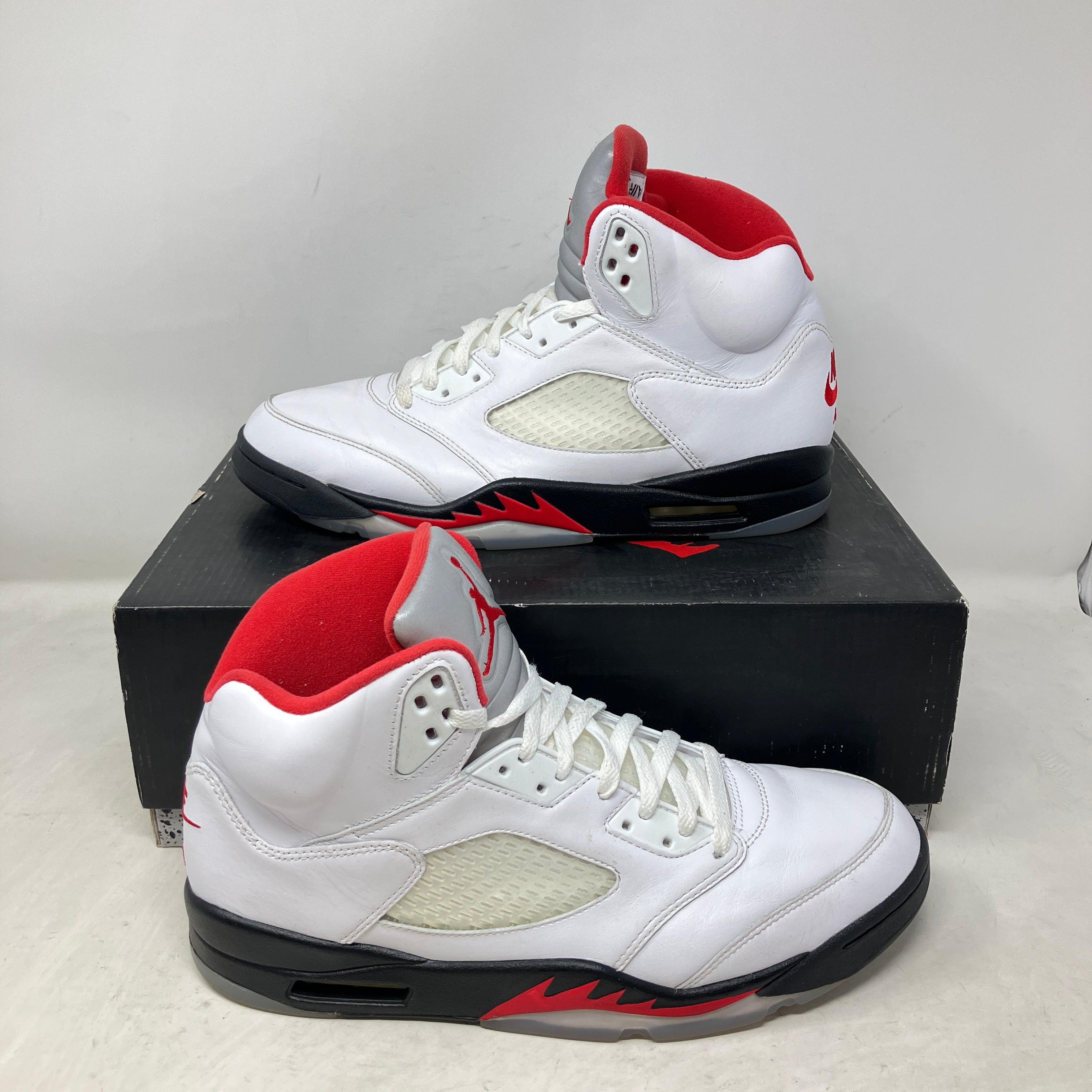 Jordan 5 Retro Fire Red Silver Tongue (2020)