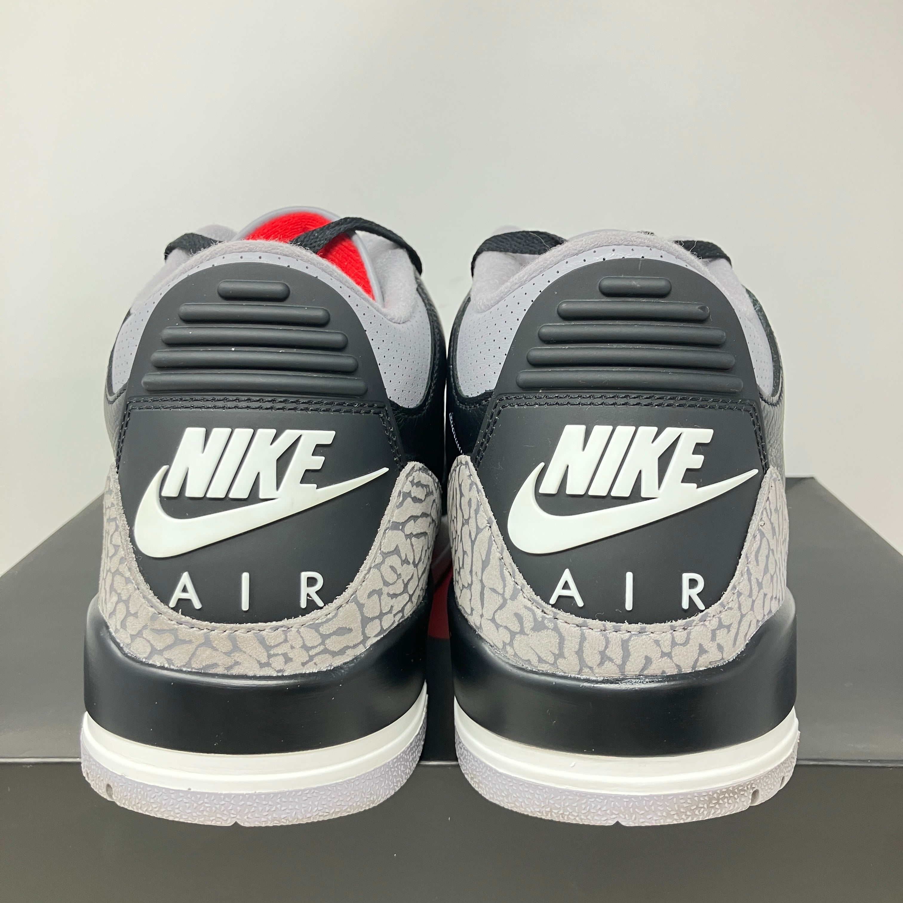 Jordan 3 Retro OG Black Cement (2024)