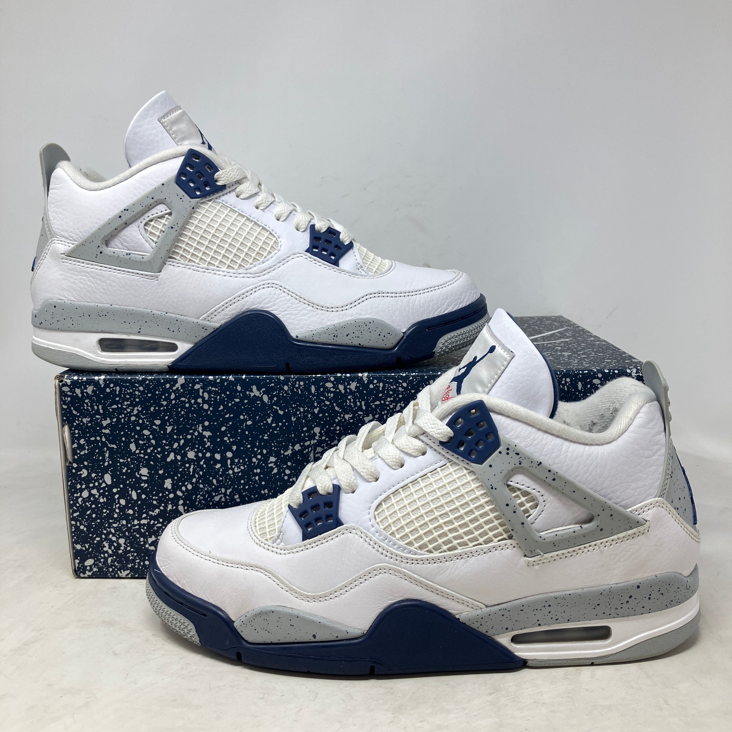 Jordan 4 Retro Midnight Navy