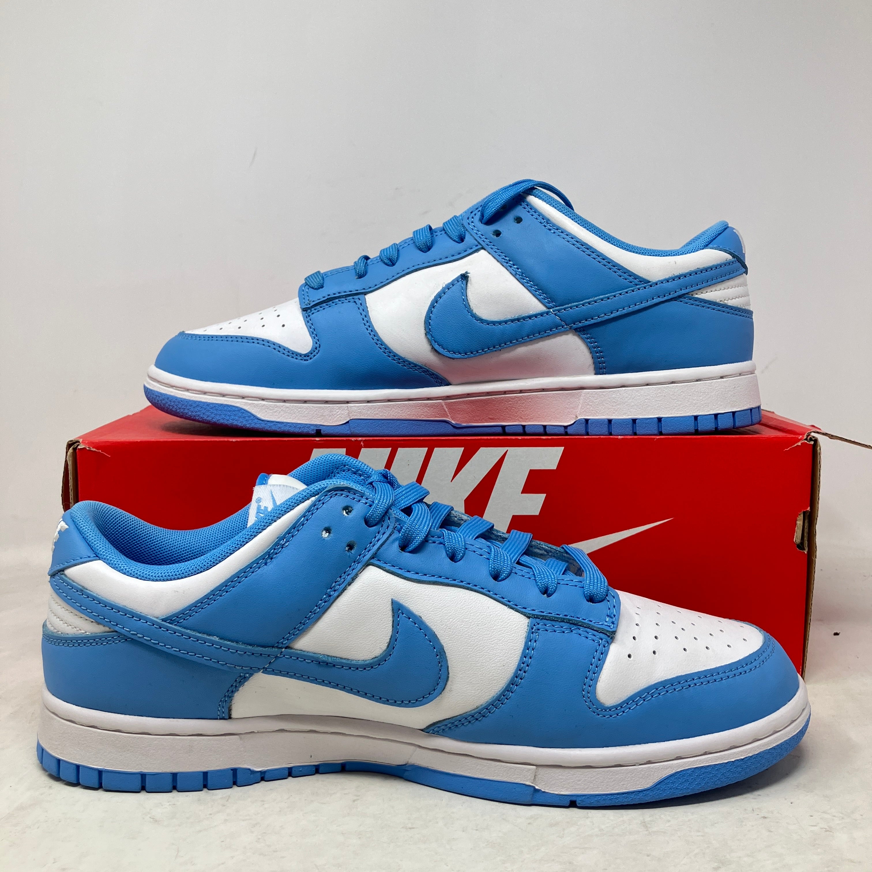 Nike Dunk Low UNC (2021)